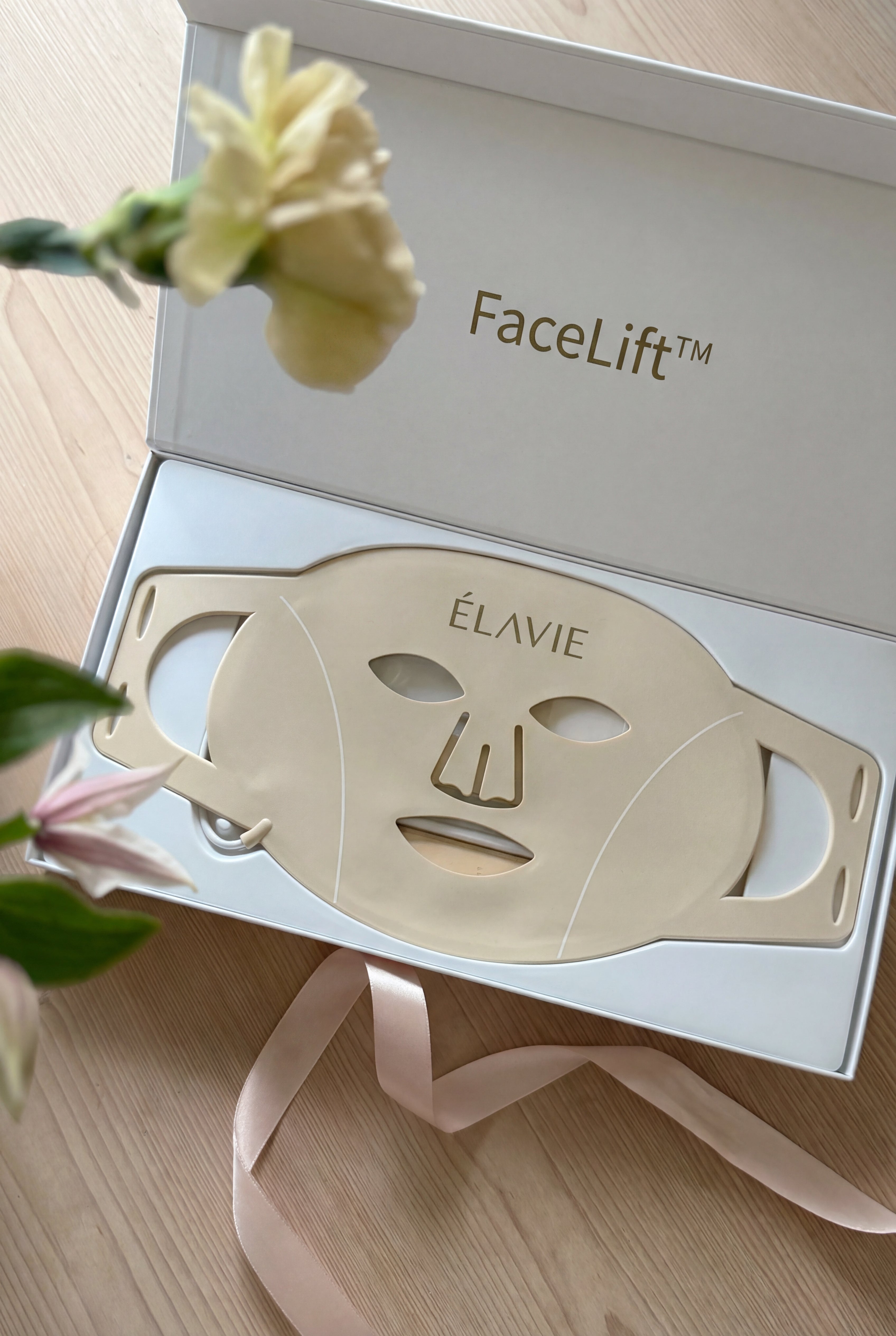 FaceLift™